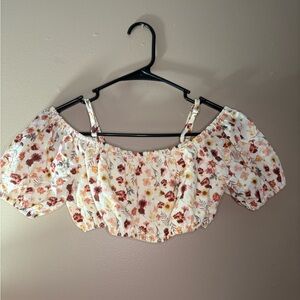 Forever21 Floral Crop Top size S/M. Orange and maroon floral pattern